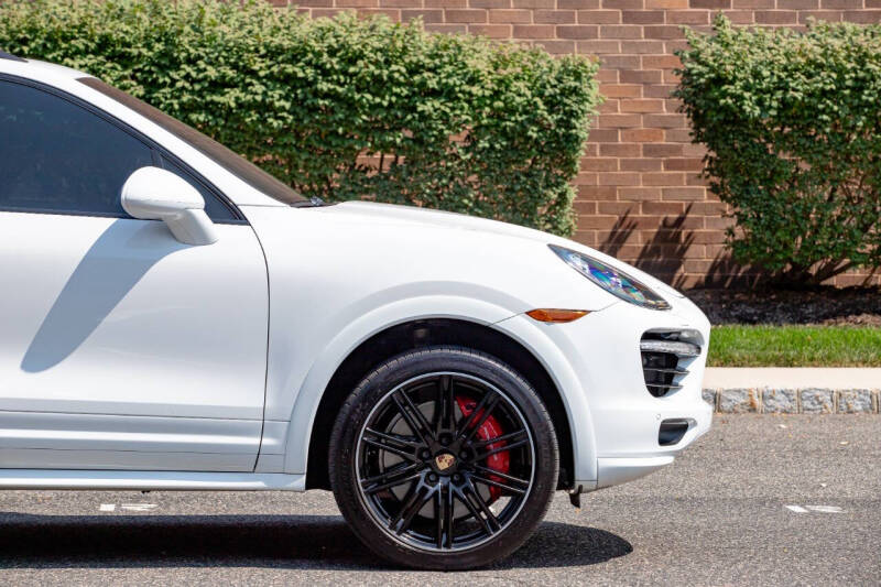 2014 Porsche Cayenne Turbo S