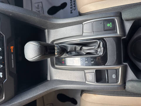2017 Honda Civic LX