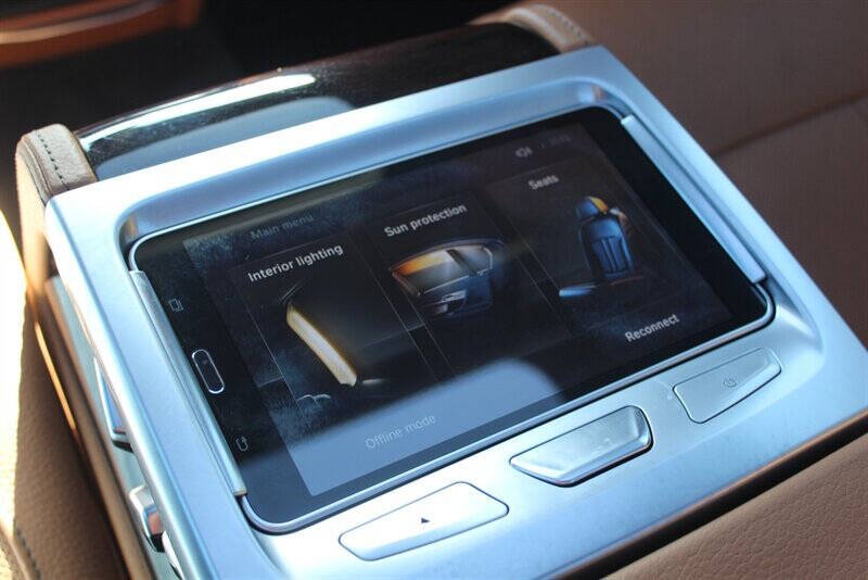 2019 BMW 7 Series 740i