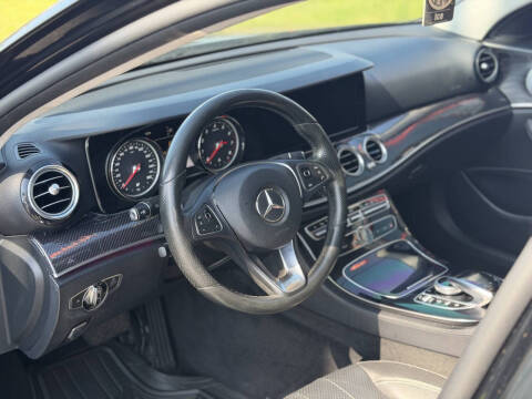 2017 Mercedes-Benz E-Class E 300 4MATIC