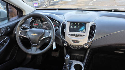 2018 Chevrolet Cruze LS Auto