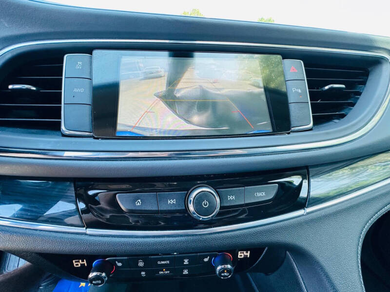 2018 Buick Enclave Essence