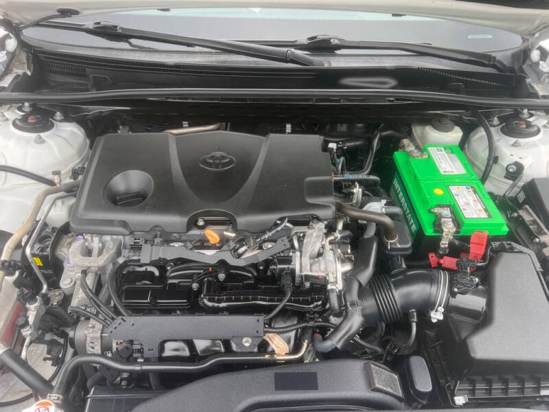 2019 Toyota Camry LE