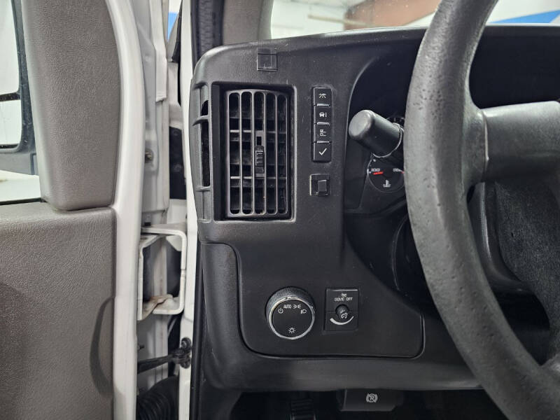 2017 Chevrolet Express 2500