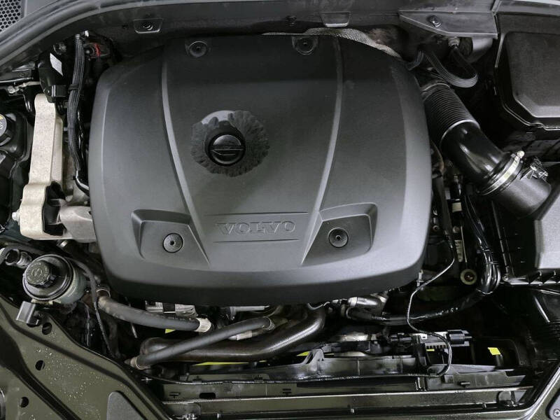 2016 Volvo XC60 T5 Drive-E Platinum