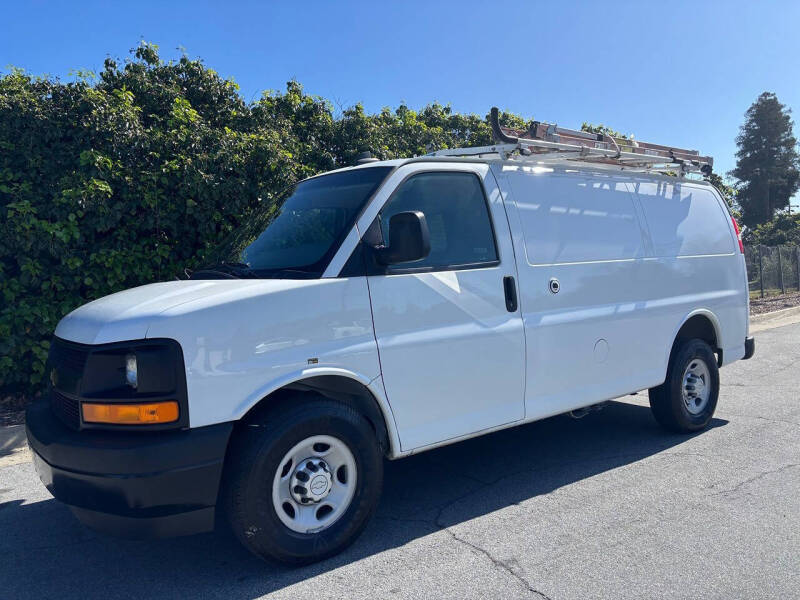 2017 Chevrolet Express 2500
