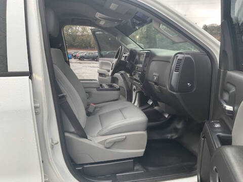 2022 Chevrolet Silverado 5500HD