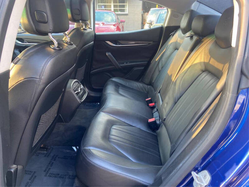 2016 Maserati Ghibli