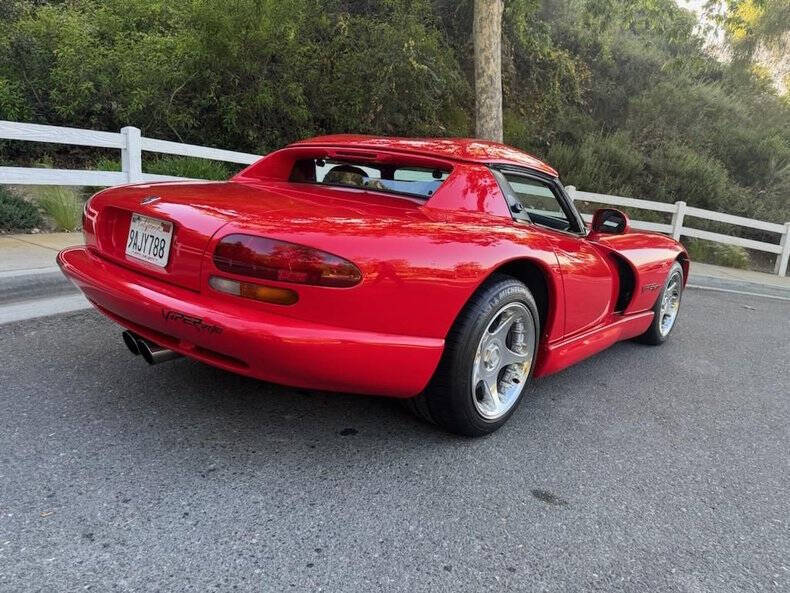 1998 Dodge Viper RT/10