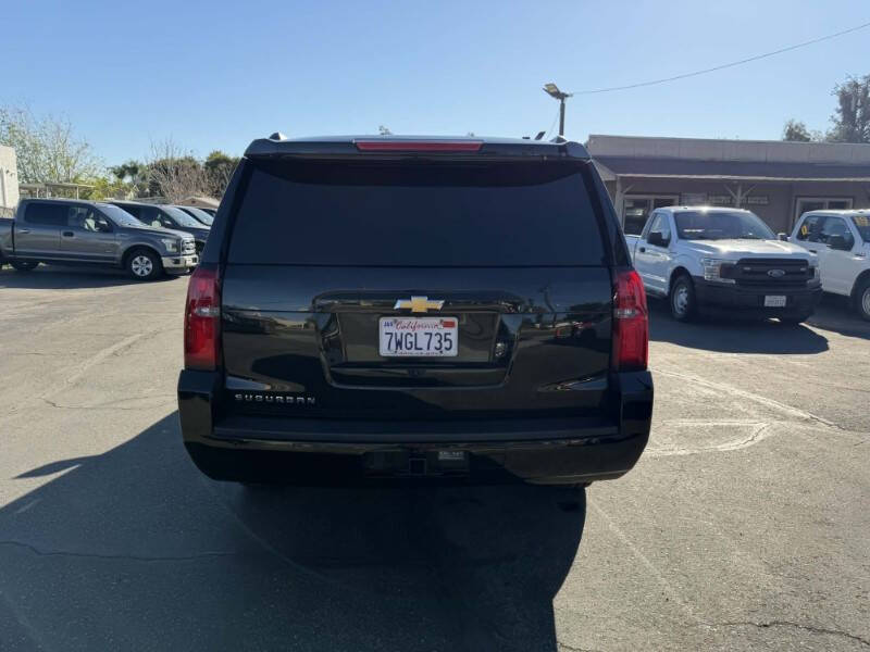 2017 Chevrolet Suburban LT