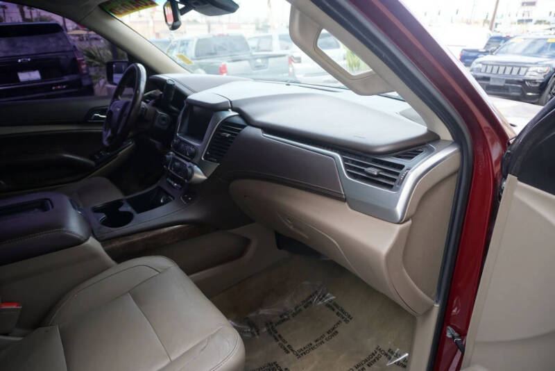2017 Chevrolet Suburban LT