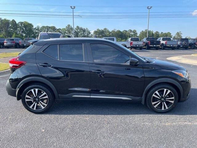 Used 2018 Nissan Kicks SR with VIN 3N1CP5CU5JL527849 for sale in Loganville, GA