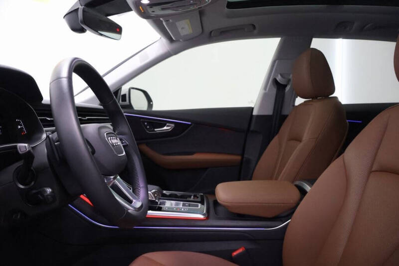 2023 Audi Q8 quattro Premium Plus 55 TFSI