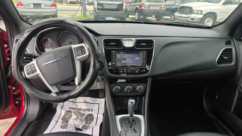 2011 Chrysler 200 S