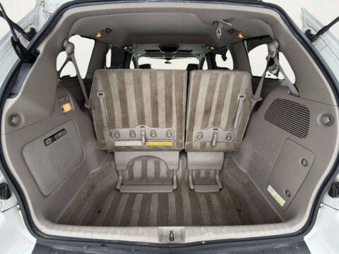 2005 Toyota Sienna XLE 7 Passenger