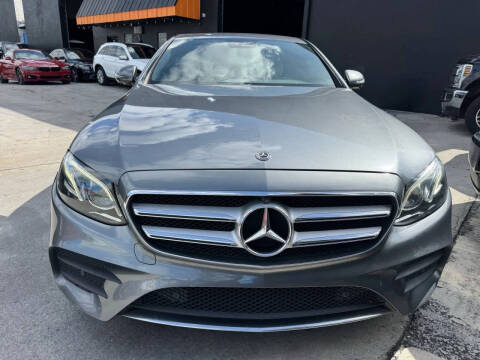 2019 Mercedes-Benz E-Class E 300