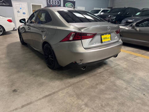 2015 Lexus IS 250