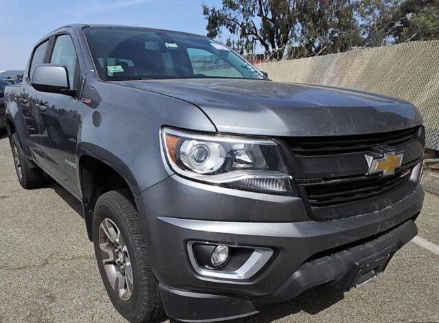 Used 2019 Chevrolet Colorado Z71 with VIN 1GCPTDE11K1255428 for sale in Bloomington, IL