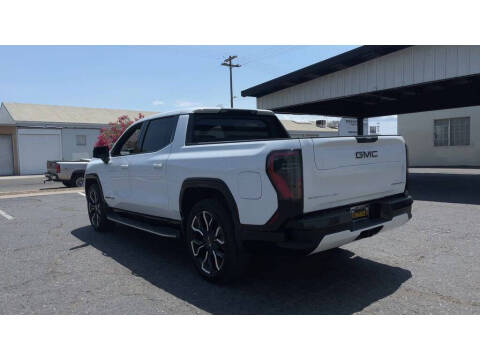 2025 GMC Sierra EV Denali