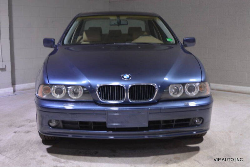 2002 BMW 5 Series 525i