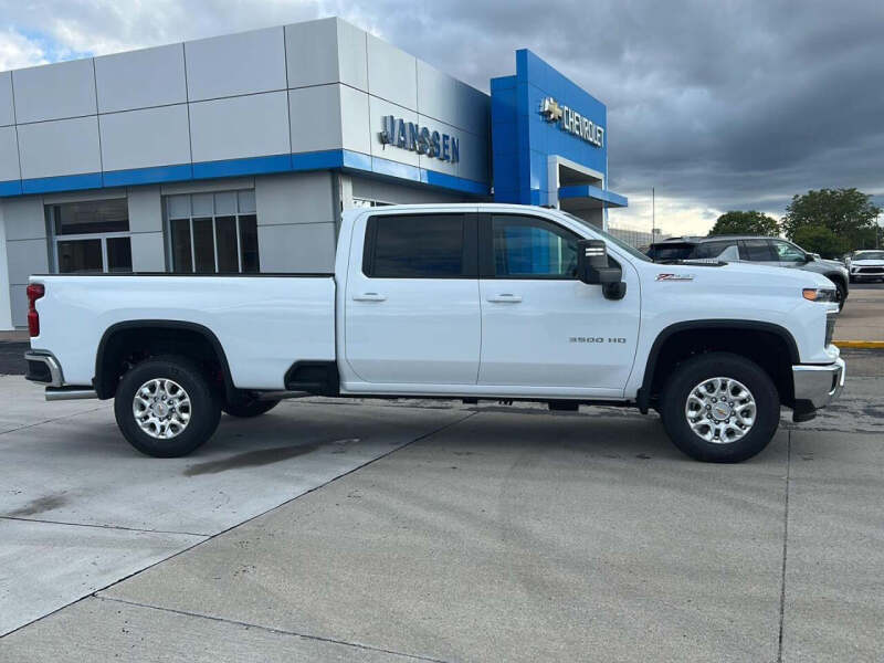 2026 Chevrolet Silverado 3500HD