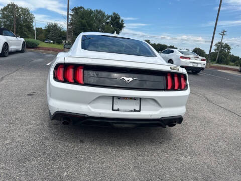 2022 Ford Mustang EcoBoost Premium