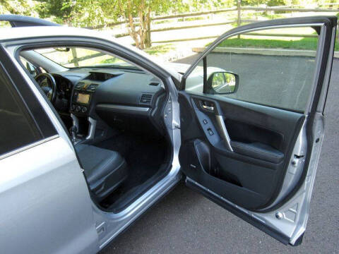 2014 Subaru Forester 2.5i Touring