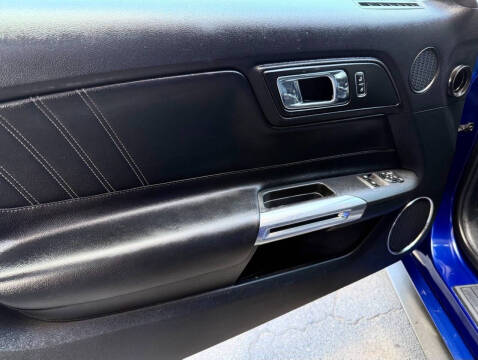 2015 Ford Mustang EcoBoost Premium