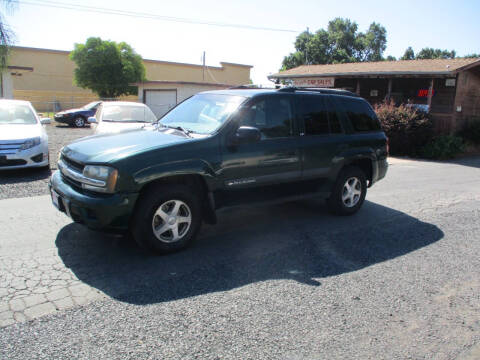 2004 Chevrolet TrailBlazer for sale at Manzanita Car Sales in Gridley CA