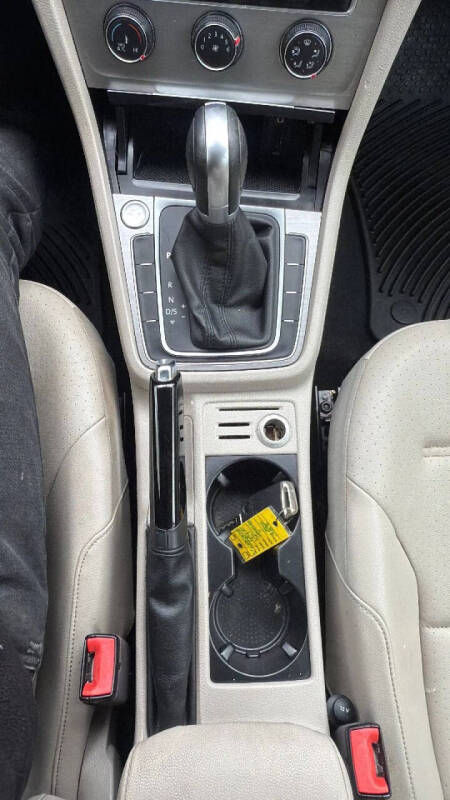 2016 Volkswagen Golf SportWagen TSI Limited Edition