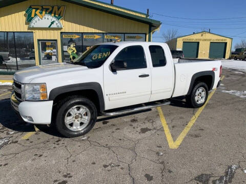 2009 Chevrolet Silverado 1500 for sale at RPM AUTO SALES in Lansing MI