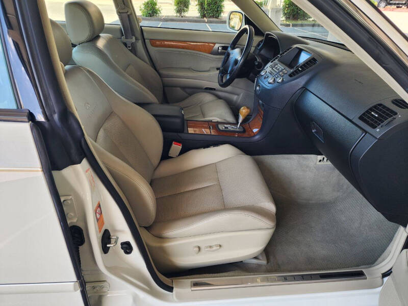 2003 Infiniti M45
