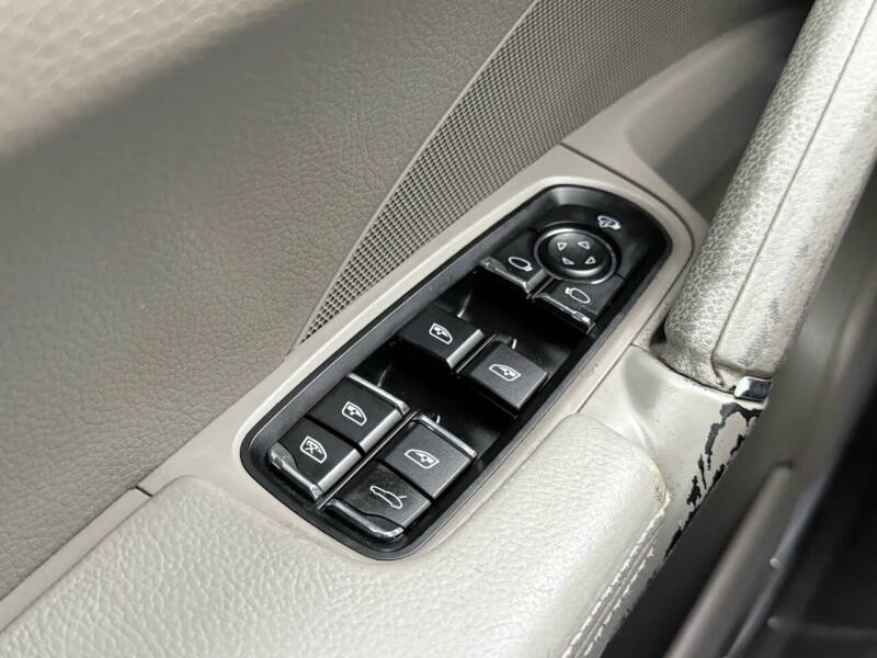 2013 Porsche Cayenne S