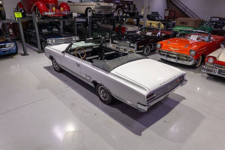 1965 Oldsmobile Cutlass