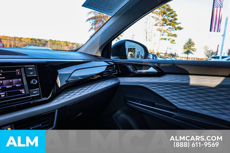 2024 Volkswagen Taos S