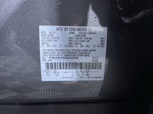 2025 Ford Explorer ST-Line