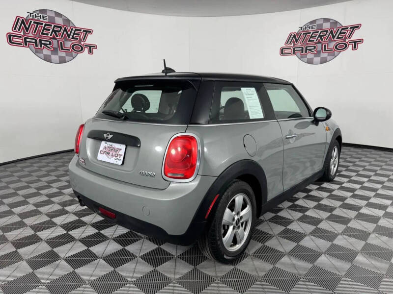 2016 MINI Hardtop 2 Door Cooper
