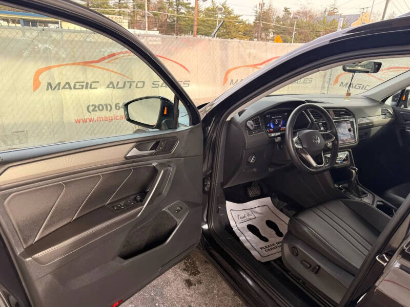 2022 Volkswagen Tiguan SE 4Motion