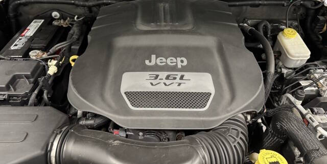 2012 Jeep Wrangler Sahara