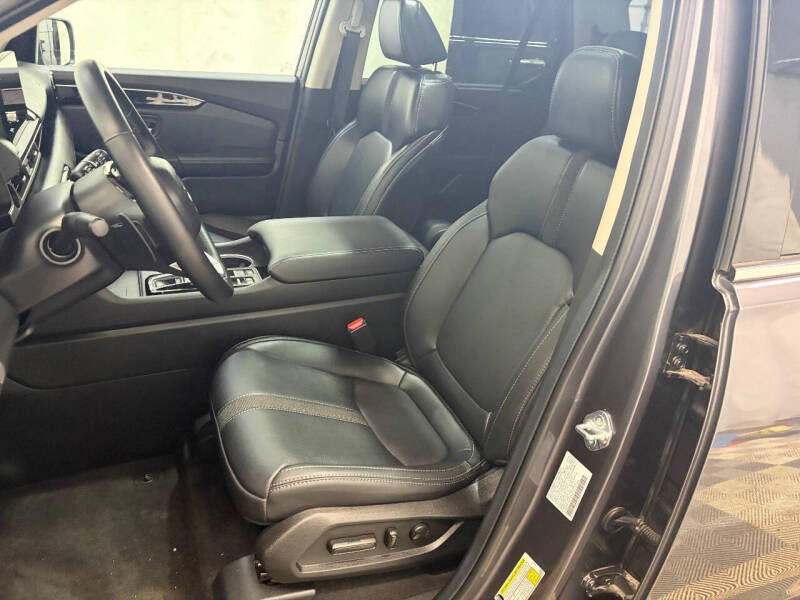 2025 Honda Pilot Touring