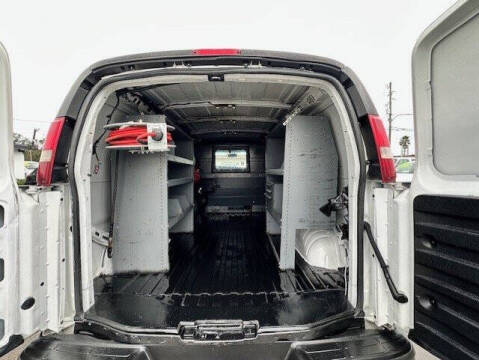 2018 Chevrolet Express 2500