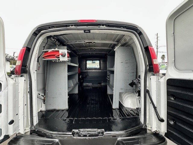 2018 Chevrolet Express 2500