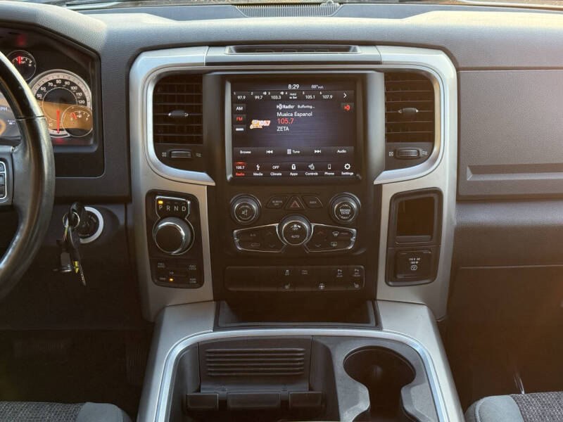 2018 RAM 1500 SLT