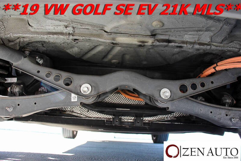 2019 Volkswagen e-Golf SE