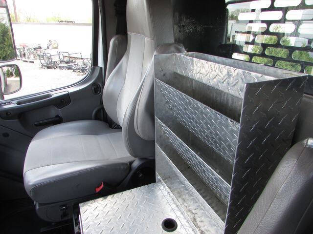 2014 Freightliner M2 106