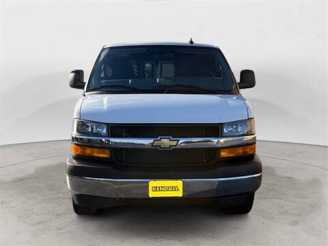2024 Chevrolet Express 2500