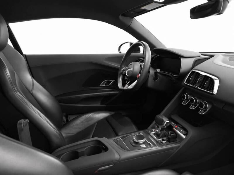 2022 Audi R8 5.2 V10 performance