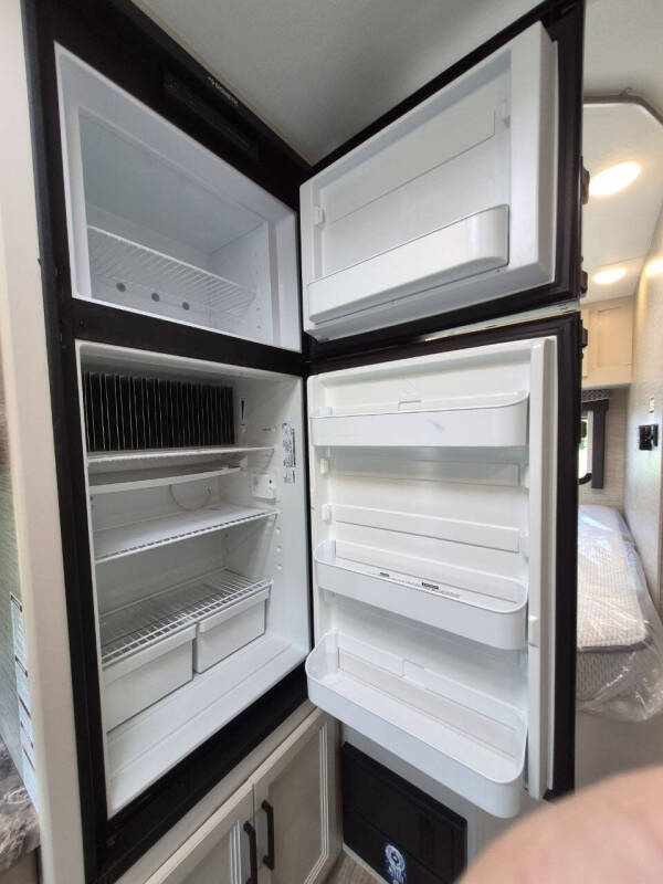 2023 Thor Motor Coach Chateau 22E