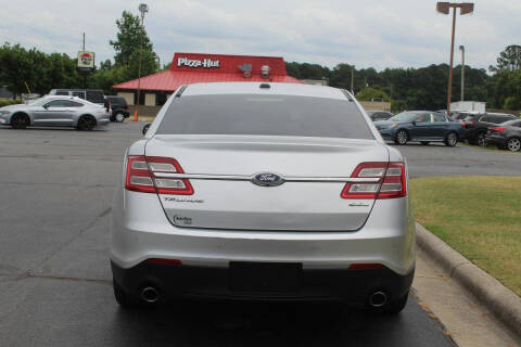 2017 Ford Taurus SEL