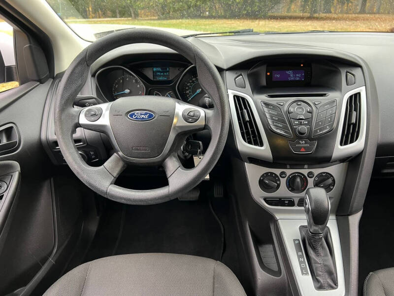 2012 Ford Focus SE